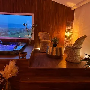 D Hôtes Avec Jaccuzzi Couette-café Beauvallon (Drome)